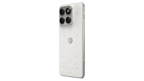 Motorola Swarovski alana ücretsiz Lenovo tablet geliyor: 31 Mayıs’ta son buluyor