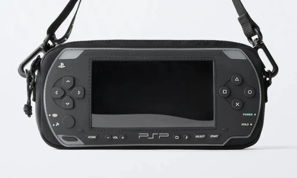Sony yapmadı, Zara yaptı: PSP çanta olarak geri döndü