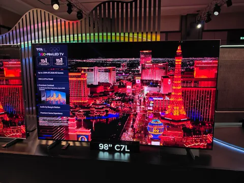 TCL C8L, C7L ve Q7D Pro Türkiye’de vitrine çıktı
