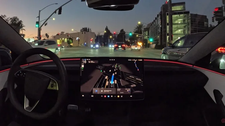 Tesla için Avrupa’da FSD kaynaklı hukuki baskı artıyor