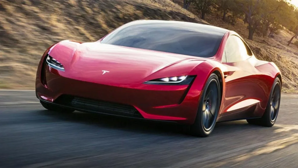 Dokuz yıldır beklenen Tesla Roadster için takvim yeniden değişti