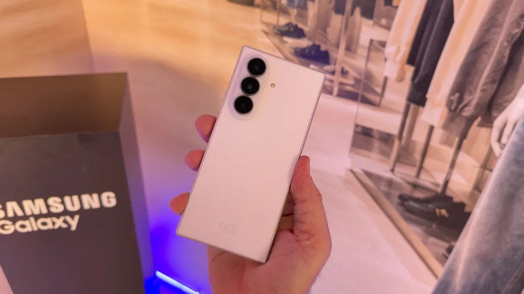 Galaxy Z Fold 8 serisi S Pen’i neden desteklemiyor?