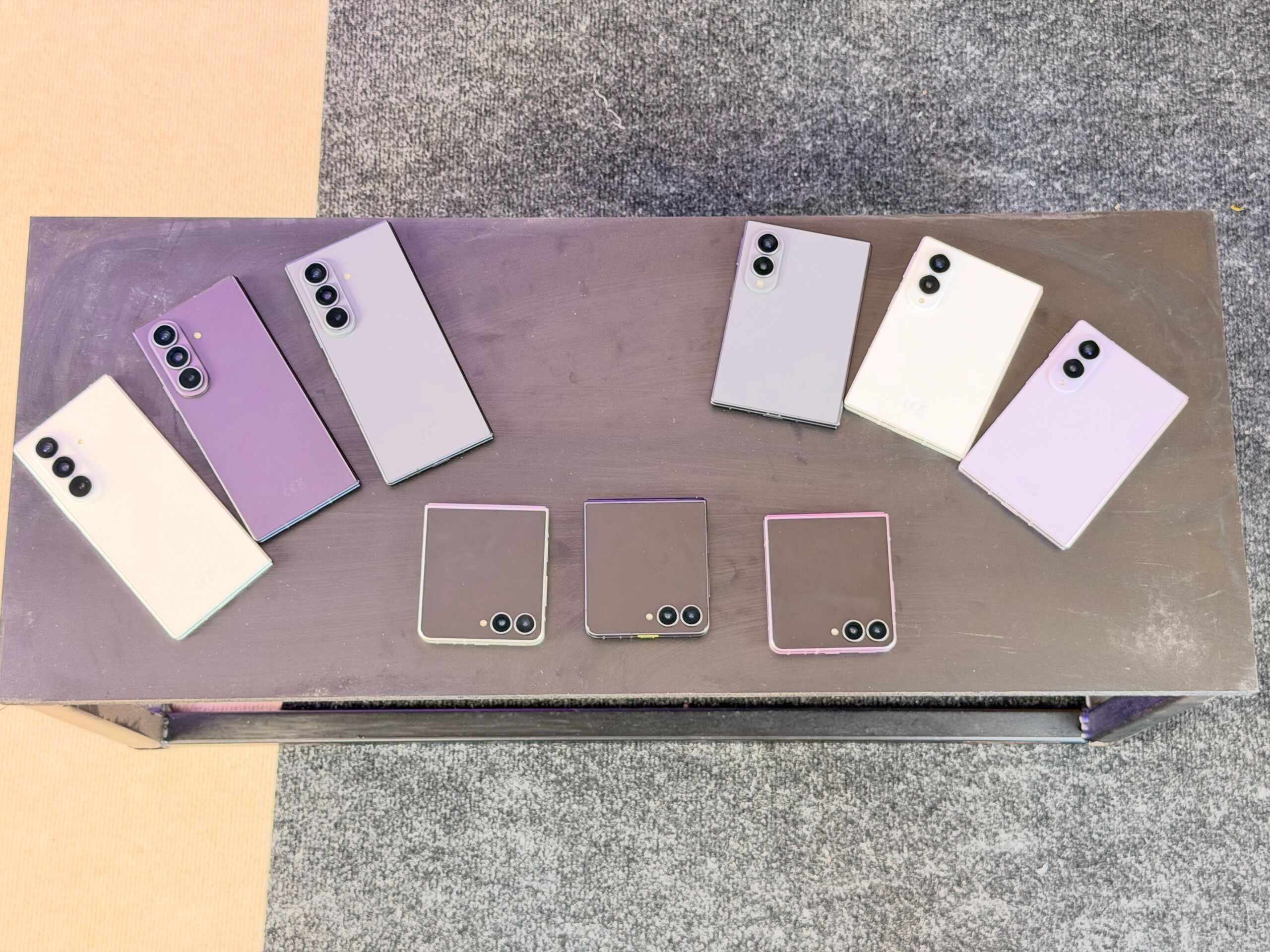 Samsung iki yeni Fold modelini tanıttı: Ultra sürüm 200 MP kamerayla geliyor