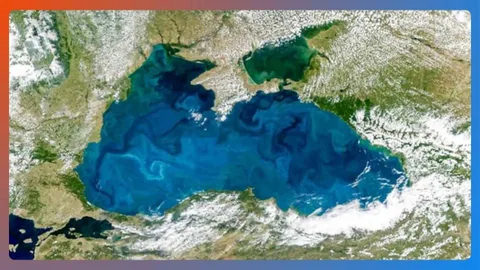 NASA Karadeniz’in turkuaz rengini uzaydan yakaladı