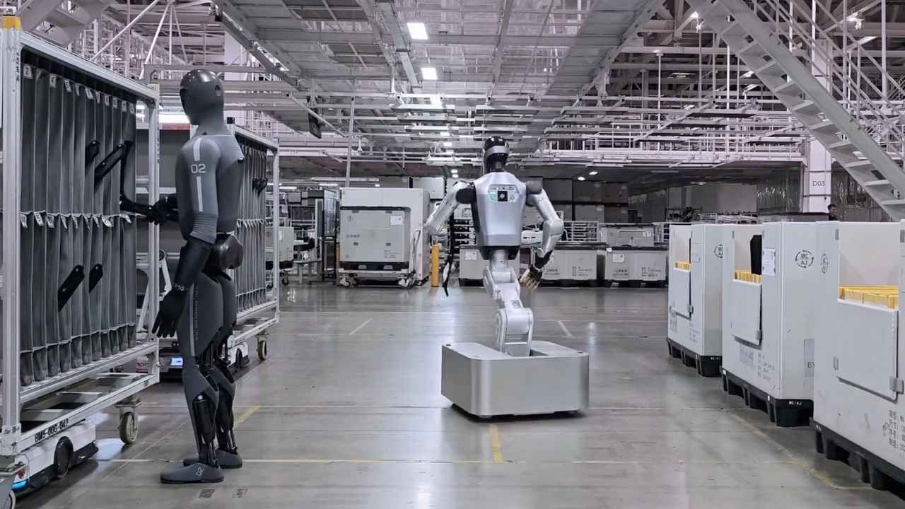 Xiaomi otomobil fabrikasında insansı robotları işe başlattı