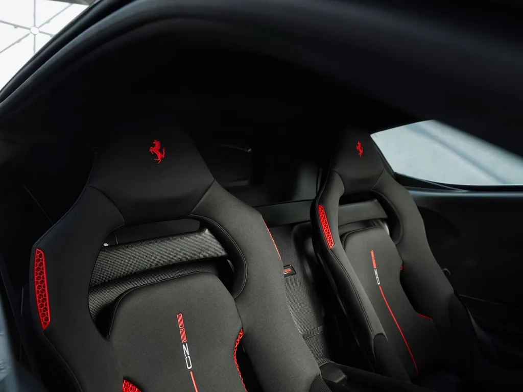 Ferrari CZ26 yalnızca bir adet üretildi ve 1.000 cv güç sunuyor