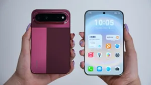 Huawei Pura X View sıra dışı ekranıyla diğer telefonlardan ayrılıyor