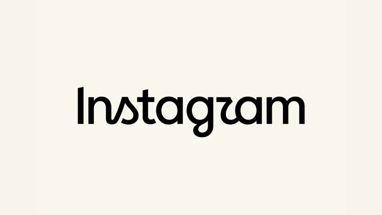 Instagram 10 yıllık logosunu değiştirdi, yeni yazı tipi tartışma yarattı