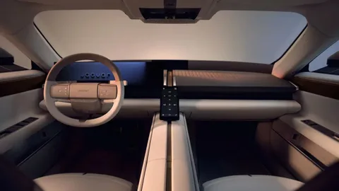 Jaguar Type 01 alışılmış elektrikli otomobillere benzemiyor