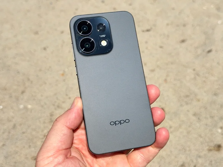 Küçük gövdede büyük pil! Oppo Reno 16 Pro İncelemesi