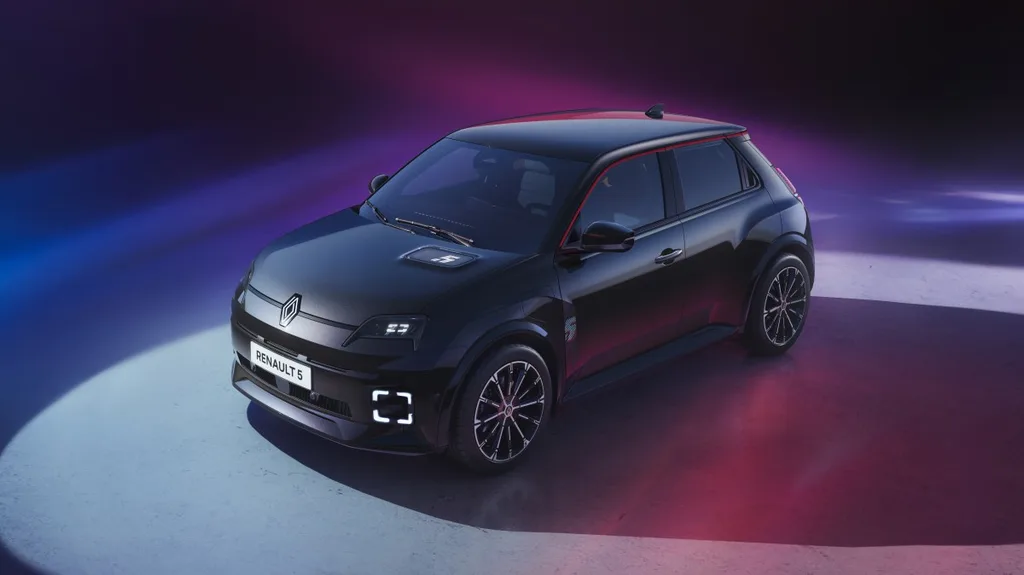 Renault 5 E-Tech 430 km menzile çıktı, LFP batarya da geldi
