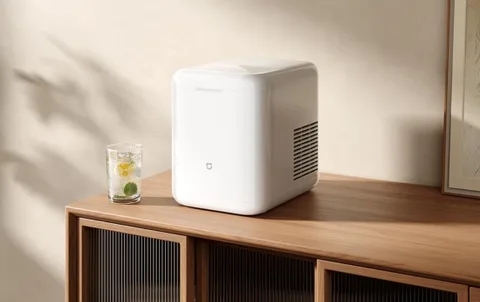 Xiaomi Mijia Ice Maker 6 dakikada buz hazırlıyor