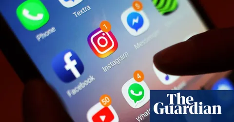 Instagram kronolojik akışın kullanımı yarıya indirdiğini söylüyor