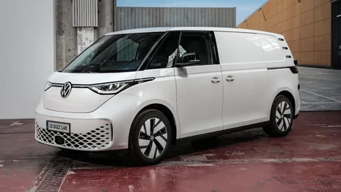 Volkswagen ID. Buzz Cargo uzun şasiyle 4,4 metreküp yük alıyor