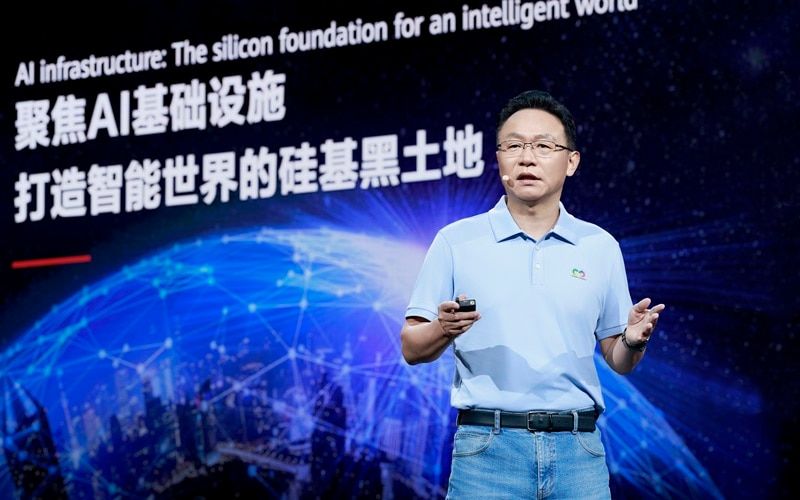 Huawei, Ascend 960 yapay zeka çipini 2027 başına çekti