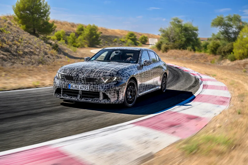 Yeni BMW 3 Serisi Neue Klasse tasarımıyla ortaya çıktı