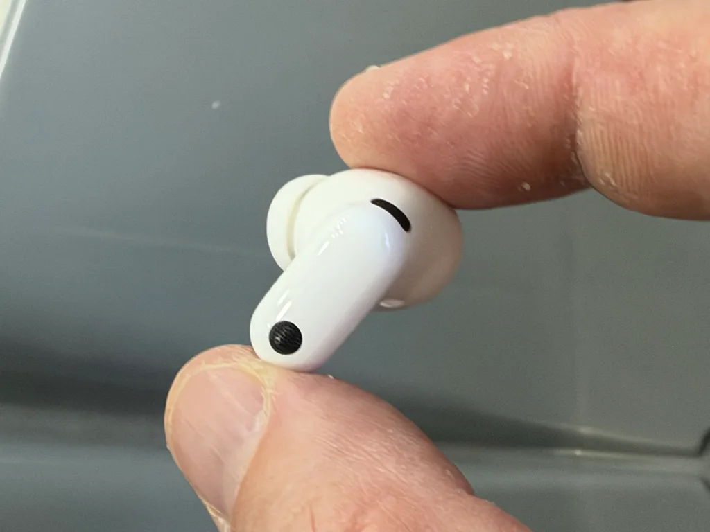 Kısa saplı tasarım ve dengeli ses nasıl bir araya geliyor? Huawei FreeBuds Neo İncelemesi