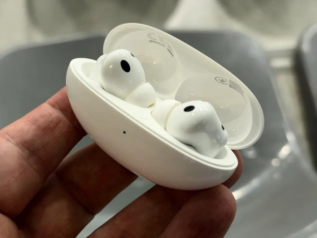 Kısa saplı tasarım ve dengeli ses nasıl bir araya geliyor? Huawei FreeBuds Neo İncelemesi