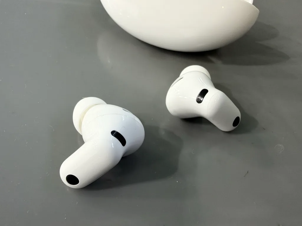 Kısa saplı tasarım ve dengeli ses nasıl bir araya geliyor? Huawei FreeBuds Neo İncelemesi