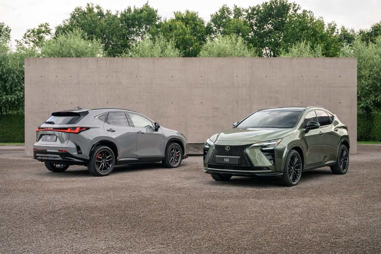 Yeni Lexus NX daha büyük batarya ve yeni kabinle geliyor