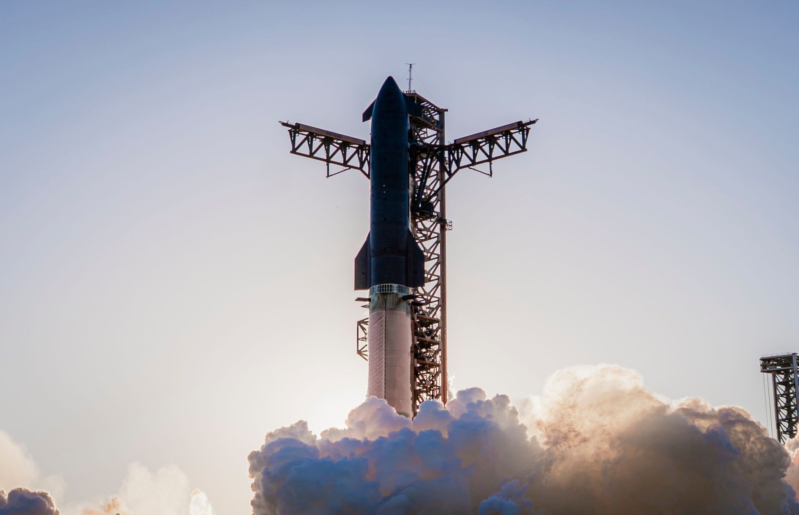 Starship ilk kez yörüngeye ulaştı, 26 Starlink V3 uydusunu bıraktı