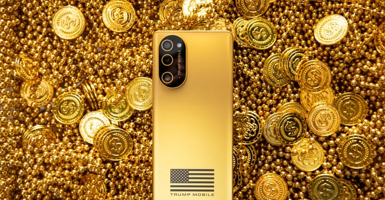 Trump Mobile T1 fiyatını 250 dolar artırarak 749 dolara çıkardı