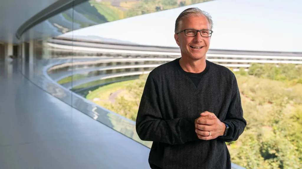 Greg Joswiak, Apple’ın yapay zekâda gündelik kullanıcıya odaklandığını söyledi