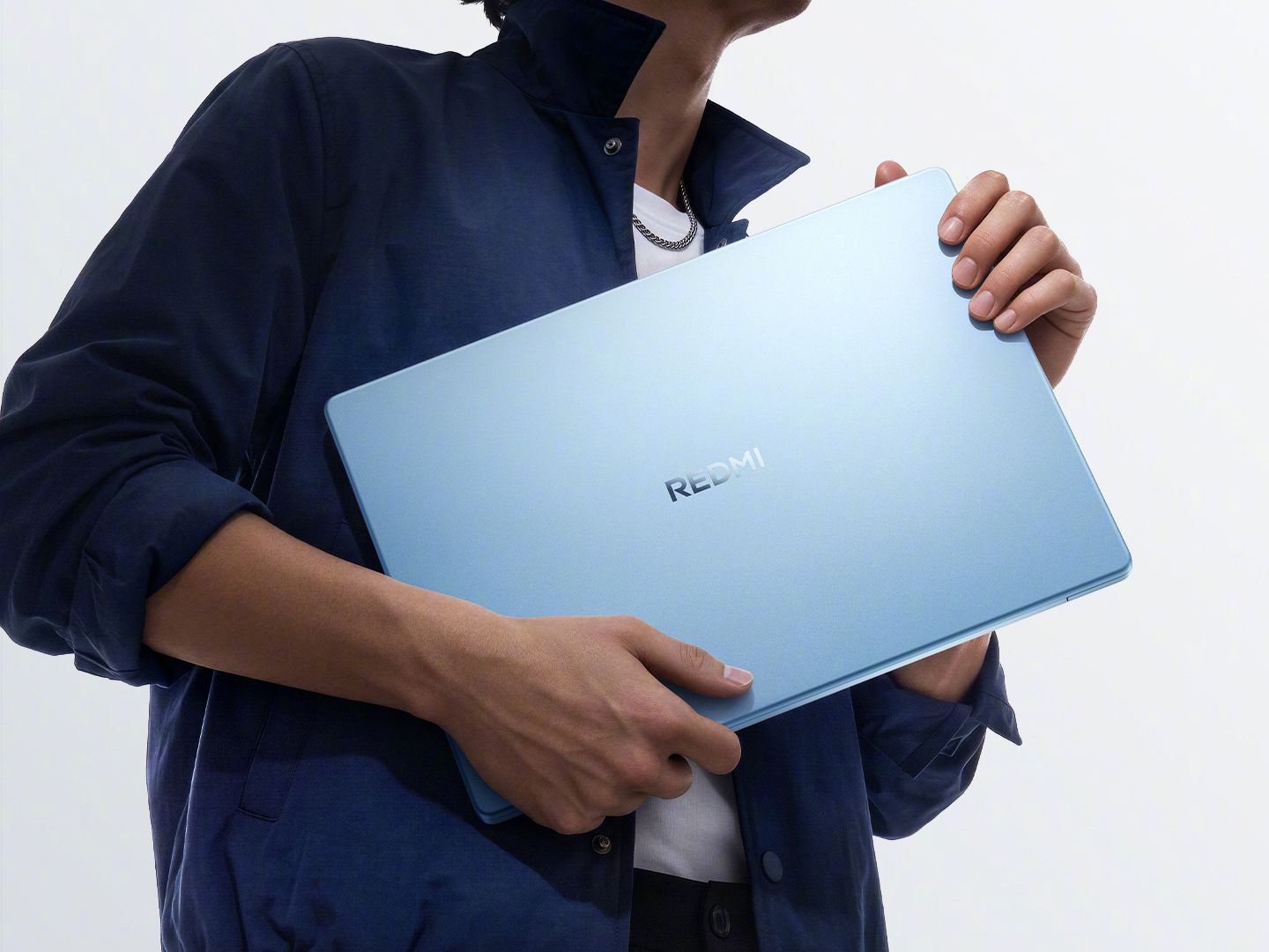 Redmi Book 2027, 120 Hz ekranı 72 Wh pille birleştiriyor