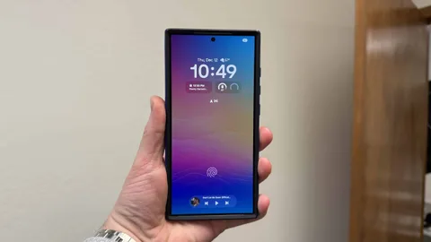Samsung, bazı Galaxy telefonlarda çalışmayan sürekli açık ekran için düzeltme sundu