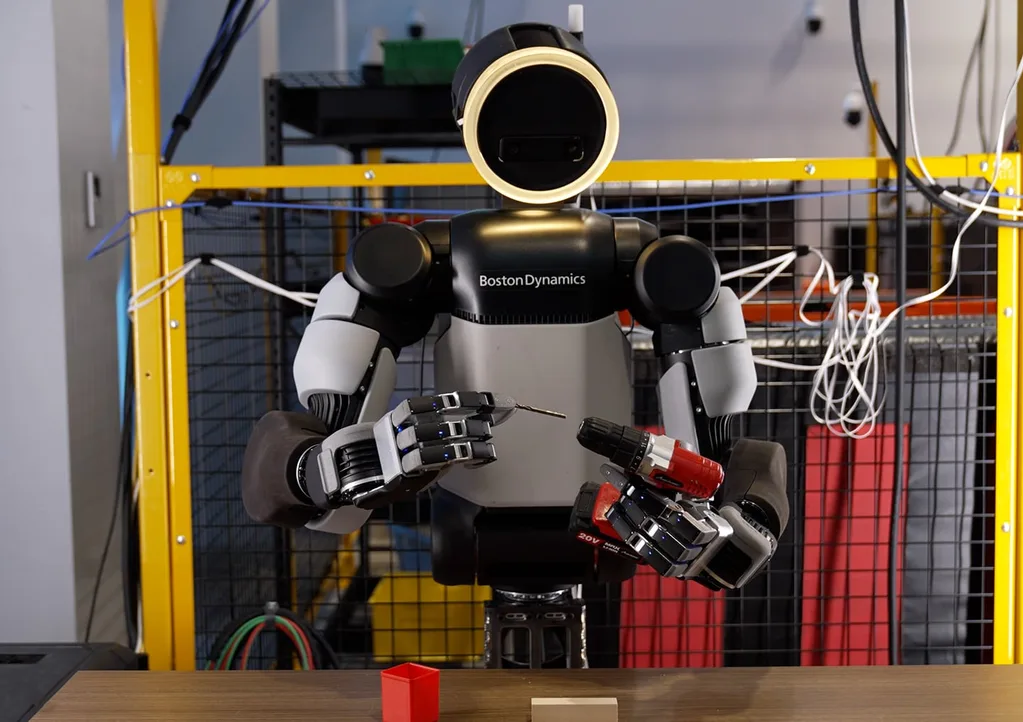 Boston Dynamics, Atlas’a dört parmaklı yeni el geliştirdi