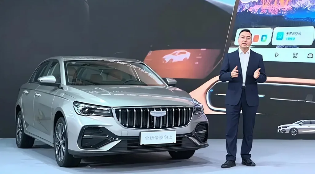 Geely Emgrand, 12,8 inç ekranla 59.900 yuandan satışa çıktı