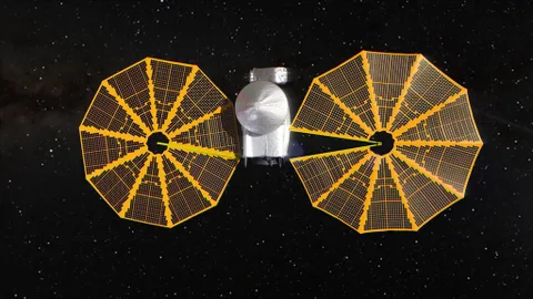NASA’nın Lucy aracı Truva asteroitlerinin bölgesine ulaştı