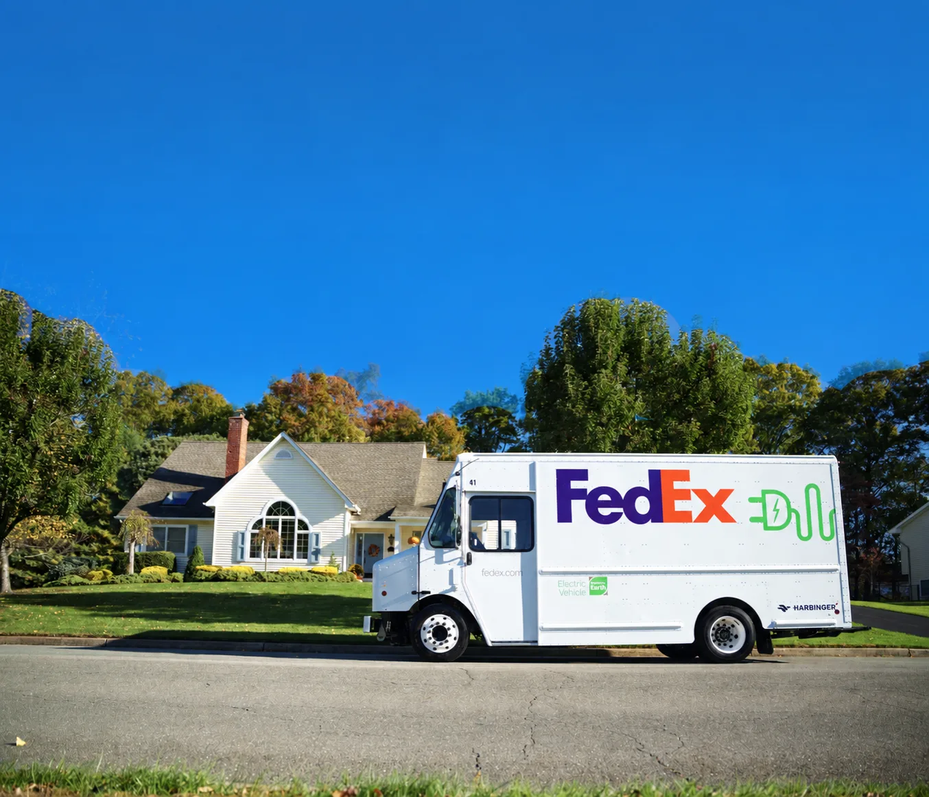 FedEx 2 bin elektrikli kamyon için Harbinger ile anlaştı