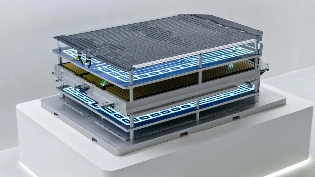 Geely, 1.100 kW şarjlı bataryasında ömrü uzatmaya çalışıyor
