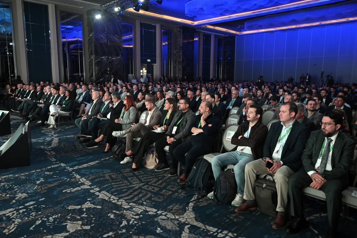 İstanbul’da düzenlenen Google Cloud Day Türkiye 2026 etkinliğinin katılımcıları