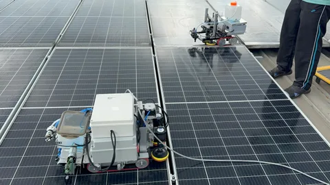 Araştırmacılar panel temizleyen robotlara 6.200 görüntülük veri seti sundu