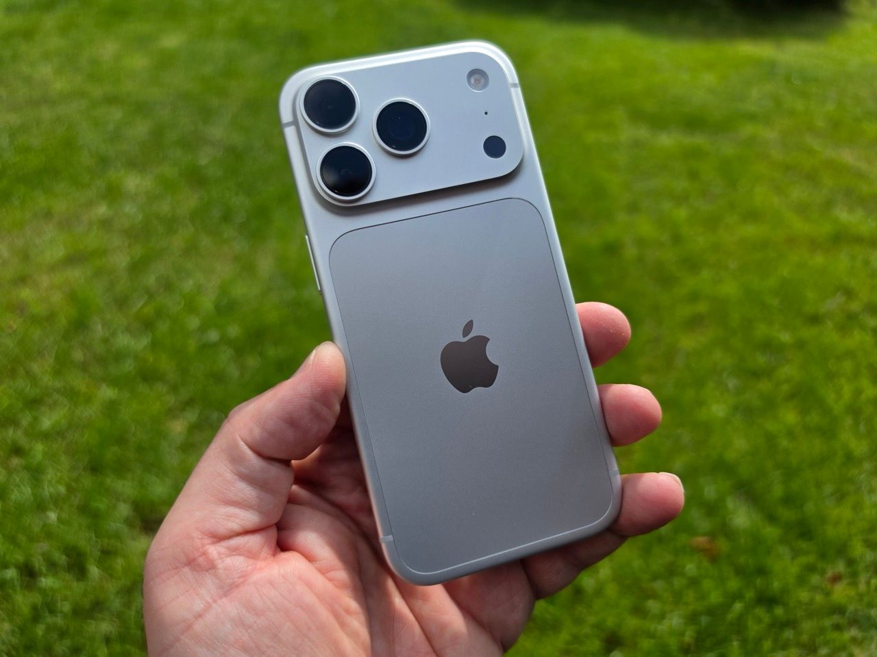 Kamerada daha fazla söz sahibi olun! iPhone 18 Pro İncelemesi