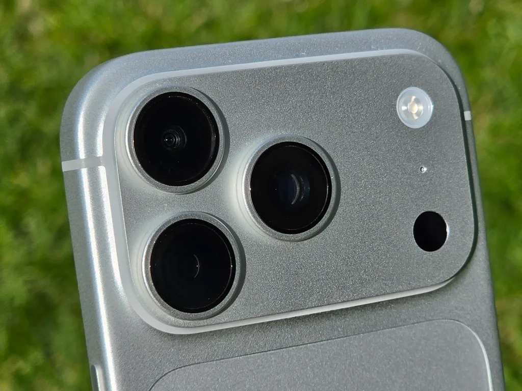 Kamerada daha fazla söz sahibi olun! iPhone 18 Pro İncelemesi