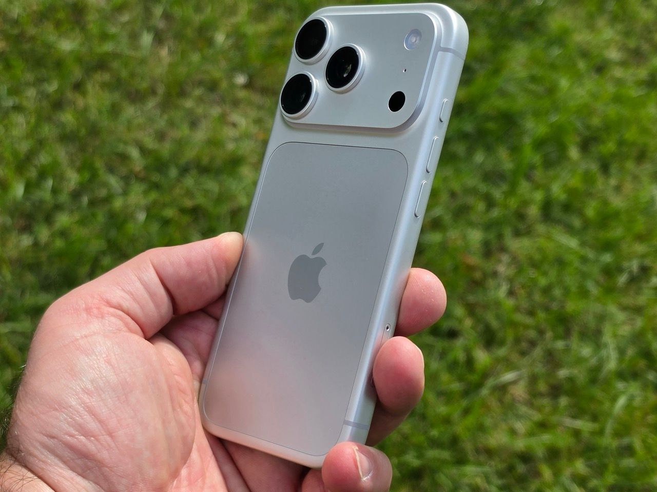 Kamerada daha fazla söz sahibi olun! iPhone 18 Pro İncelemesi