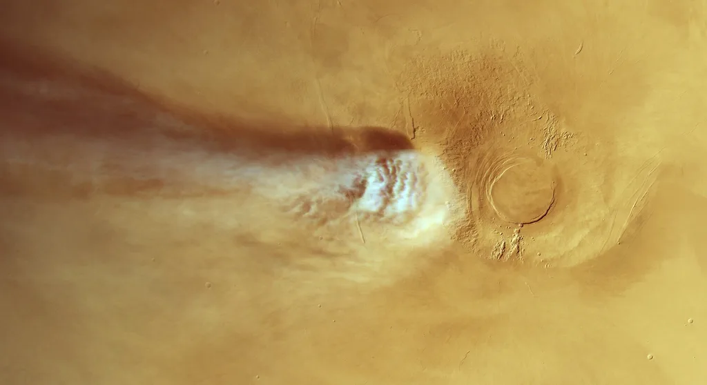 Mars’ın 1.800 kilometrelik bulutu için yeni bir açıklama geldi