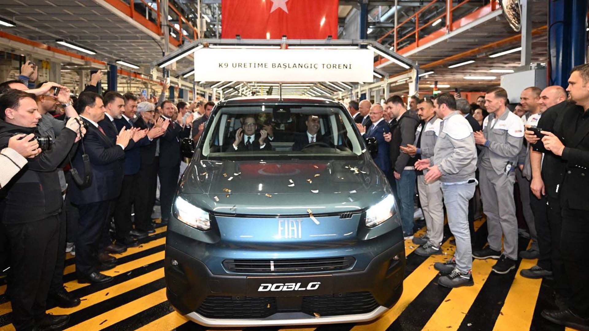 Tofaş, Doblo ve üç kardeş modelin Bursa üretimini başlattı