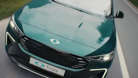 Togg T10F, Ayder rengine kavuştu; yeşil seçenek fastback ailesine katıldı