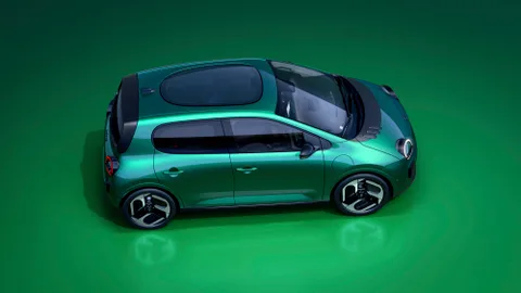 Renault Twingo’ya panoramik cam tavan ekliyor, Almanya’da sipariş 13 Ekim’de açılıyor