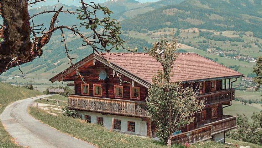 Book an apartment or holiday home in Zell am See